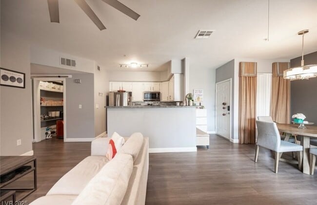 property at 7147 S Durango Dr