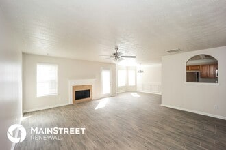 752 Wood Bend Ct in Riverdale, GA - Building Photo - Building Photo