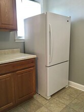 7235 Holabird Ave-Unit -Unit B - PM hold 10/2023 funds in Dundalk, MD - Foto de edificio - Building Photo