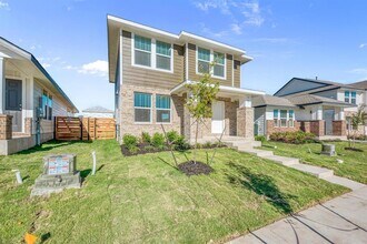 367 Keefer in Kyle, TX - Building Photo - Building Photo