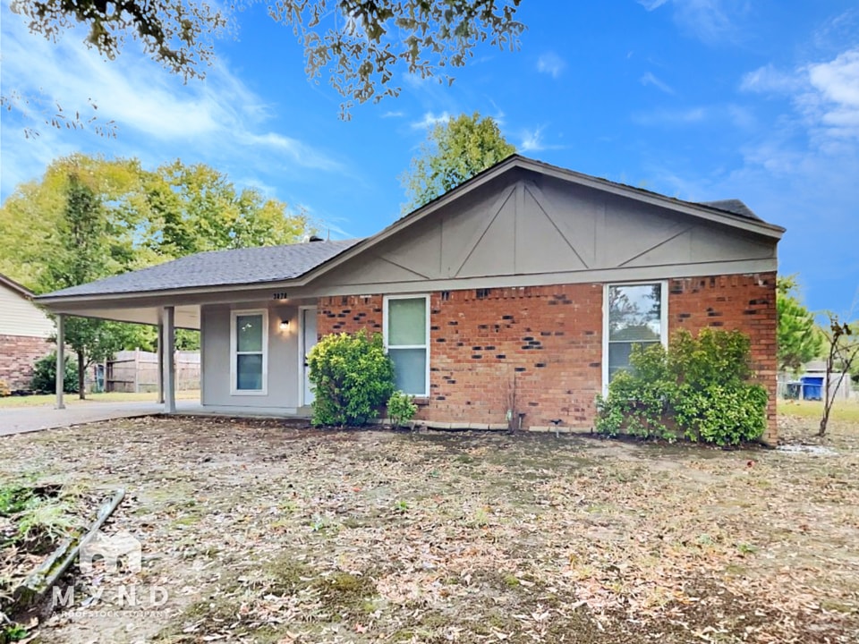 3070 Forest Glen Dr in Horn Lake, MS - Building Photo