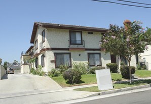 205 E Beacon St in Alhambra, CA - Building Photo