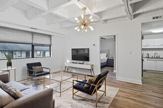 3645 Peachtree Rd NE in Atlanta, GA - Building Photo - Building Photo