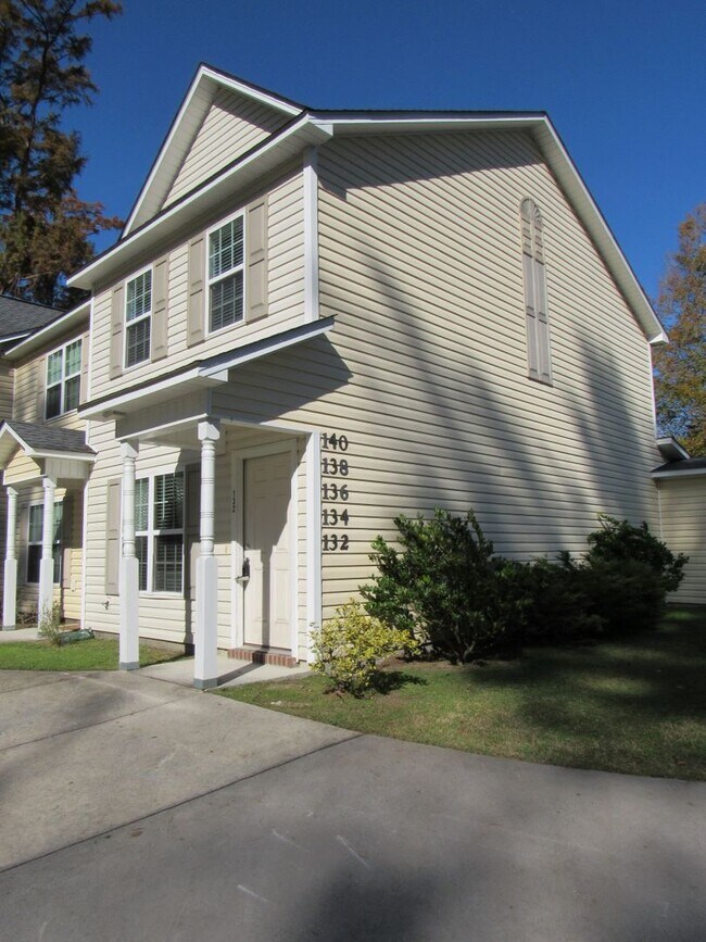 132 Greenford Pl in Jacksonville, NC - Building Photo - Building Photo