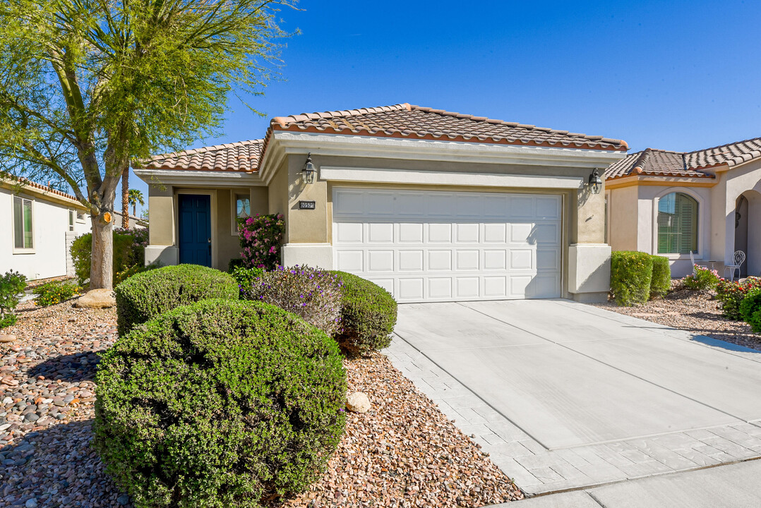 80528 Avenida Camarillo in Indio, CA - Building Photo