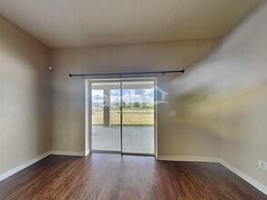 3404 Pearl Dove Loop in Plant City, FL - Foto de edificio - Building Photo