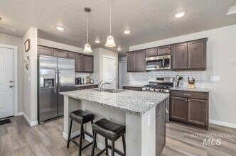 17719 Jackson Ridge Way in Nampa, ID - Building Photo - Building Photo