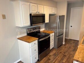 8100 W Quincy Ave in Denver, CO - Building Photo - Building Photo