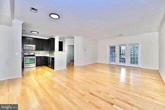 11800 Old Georgetown Rd in North Bethesda, MD - Building Photo - Building Photo