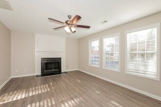 3511 Kittery Dr SW in Snellville, GA - Building Photo - Building Photo