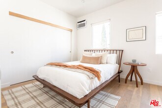 3611 1/2 Bellevue Ave in Los Angeles, CA - Building Photo - Building Photo