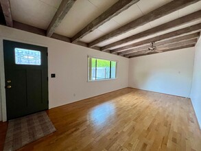 265 View Dr in Sedona, AZ - Building Photo - Building Photo