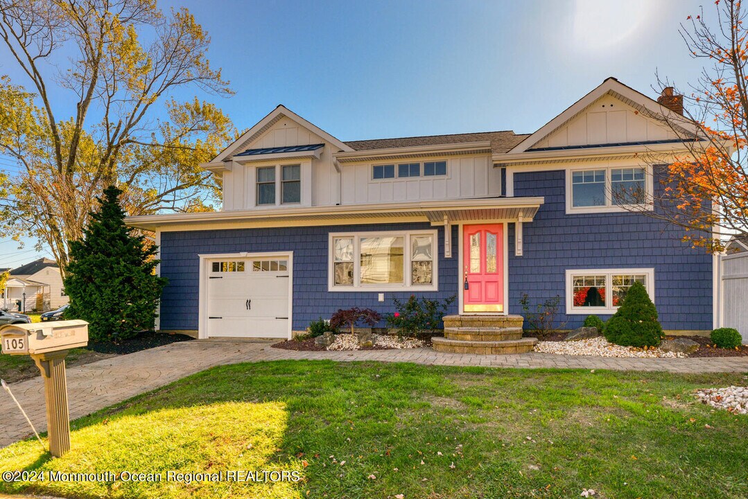 105 St Louis Ave in Point Pleasant Beach, NJ - Building Photo