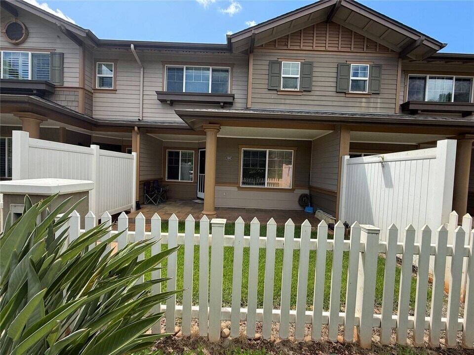 91-2097-2097 Kai 'Oli St in Ewa Beach, HI - Foto de edificio