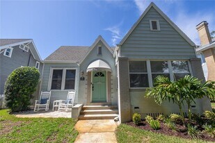 415 19th Ave NE in St. Petersburg, FL - Building Photo