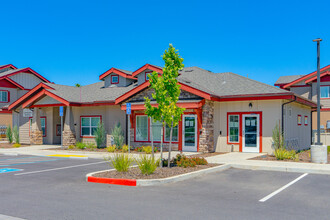 Cedar Lane Family Apartments in Olivehurst, CA - Building Photo - Building Photo