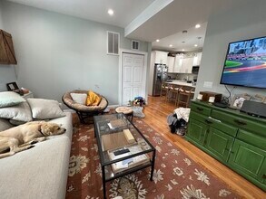 20 Kenton Rd, Unit 2 in Boston, MA - Building Photo - Building Photo