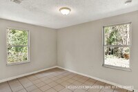 2123 W 39th St in Jacksonville, FL - Building Photo - Building Photo