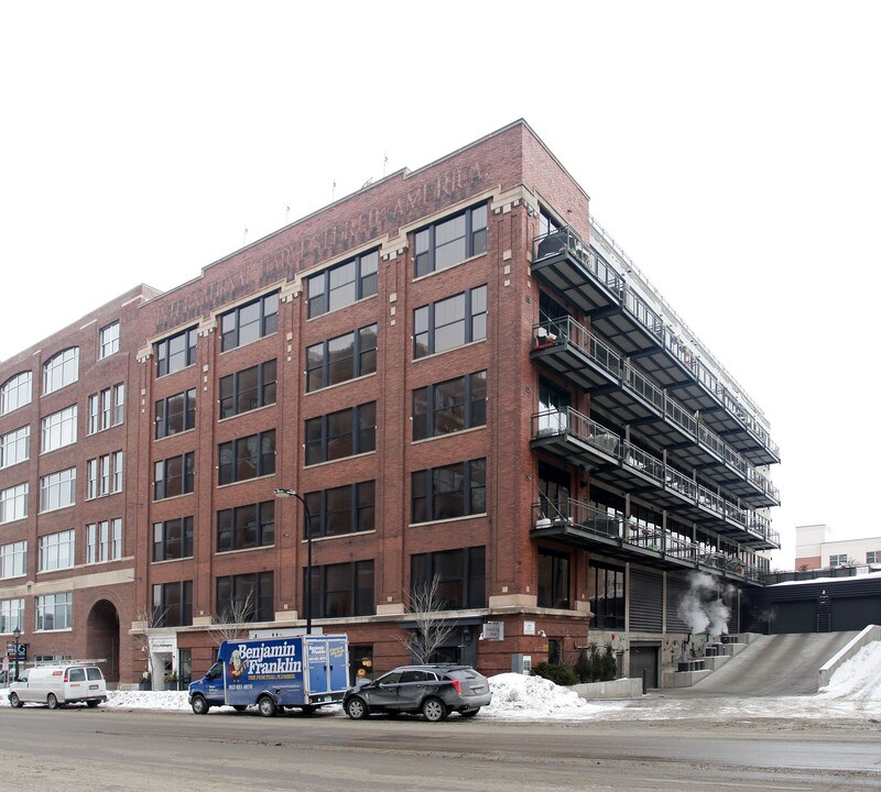 Harvester Lofts in Minneapolis, MN - Foto de edificio