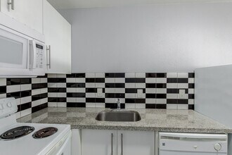 1222 W 4th St in Tempe, AZ - Building Photo - Building Photo