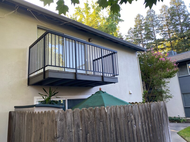 2950 Marconi Ave in Sacramento, CA - Foto de edificio