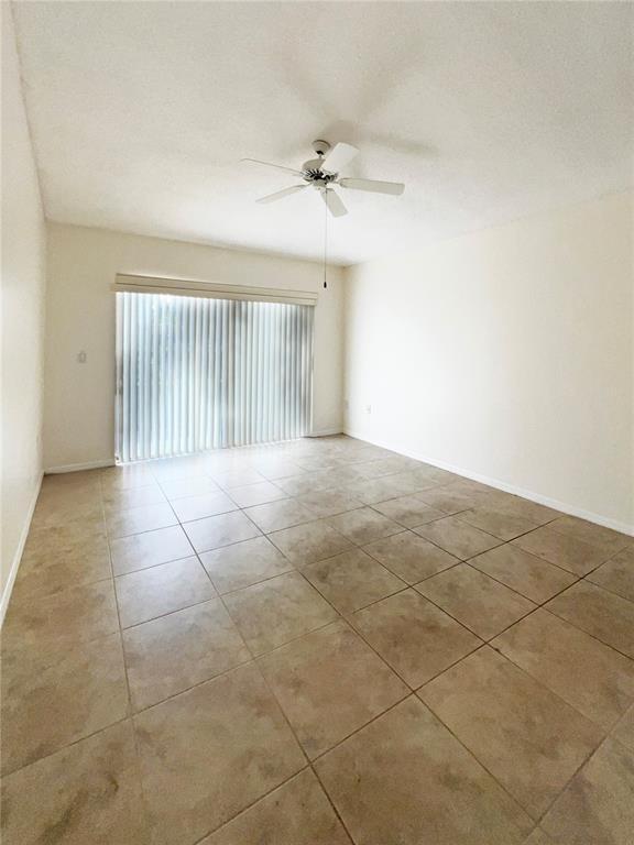 7100 NW 30th Ct in Margate, FL - Building Photo - Building Photo