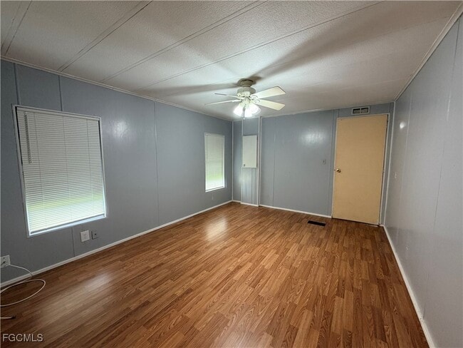 property at 106 Gaslight Ave