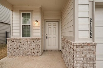 24822 Bastiani Canvas Ln in Katy, TX - Building Photo - Building Photo