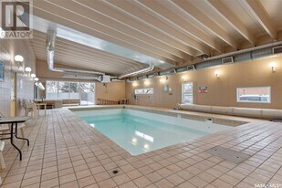 2830 Gordon Rd in Regina, SK - Building Photo