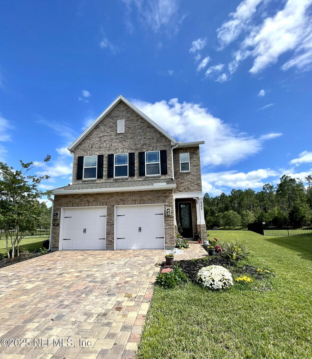 207 Silver Creek Pl in St. Augustine, FL - Building Photo