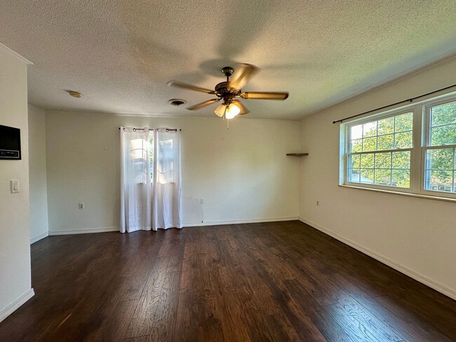 1821 Zehm Ave in Poplar Bluff, MO - Building Photo - Building Photo