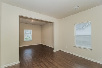134 Innis Brk Cir in Cartersville, GA - Building Photo - Building Photo
