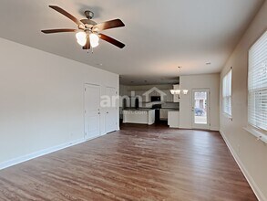 600 Lk Vis Ct in Loganville, GA - Building Photo - Building Photo