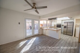 1618 E Dunbar Dr in Tempe, AZ - Building Photo - Building Photo