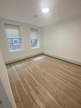 125 Orleans St, Unit #3 in Boston, MA - Building Photo - Building Photo