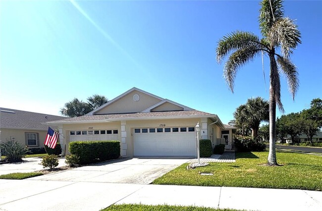property at 1759 Fountain View Cir