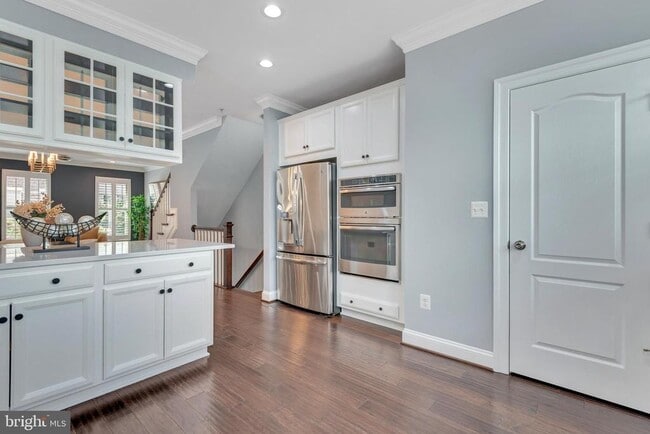 847 Regents Square in Oxon Hill, MD - Building Photo - Building Photo