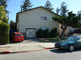 5011 Lapa Dr in San Jose, CA - Building Photo