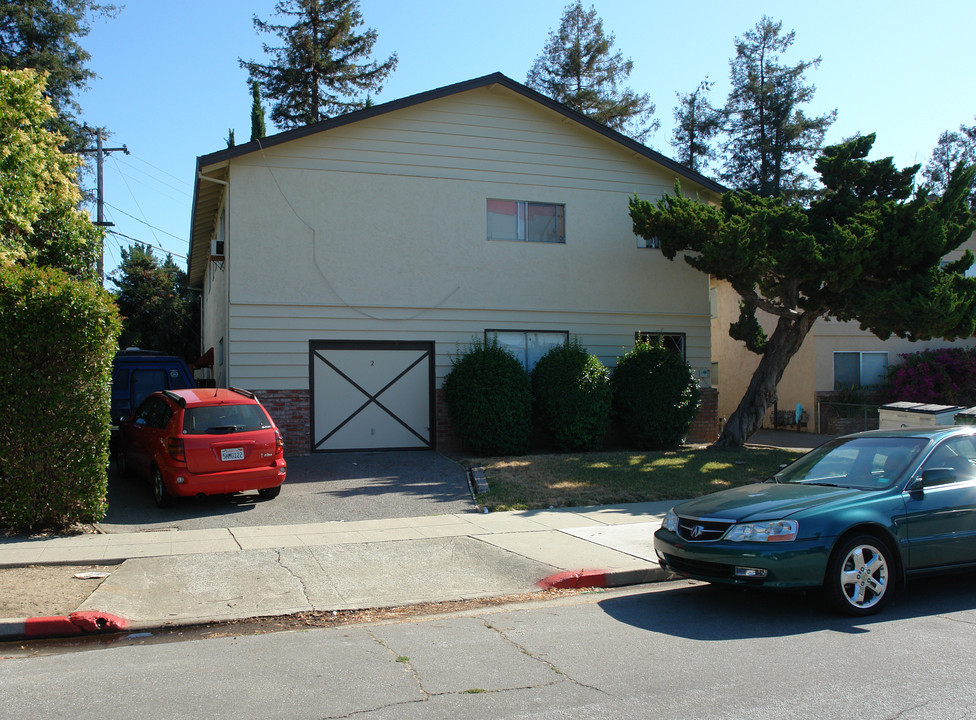 5011 Lapa Dr in San Jose, CA - Building Photo