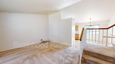 2316 Sierra Dr in Elko, NV - Building Photo - Building Photo