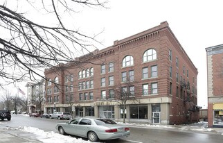 653 Main St in Laconia, NH - Building Photo