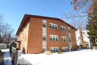 1424 Golden Ave in Ann Arbor, MI - Foto de edificio - Building Photo