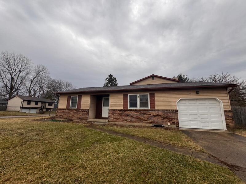 6497 Birchview Dr N in Reynoldsburg, OH - Building Photo