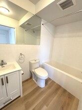 Fully Renovated 2BR in the Heart of Downtown Orillia in Orillia, ON - Building Photo - Building Photo
