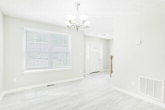 1542 Elm Log Ct in Austell, GA - Foto de edificio - Building Photo