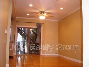 487 E 7th St in Boston, MA - Building Photo - Building Photo