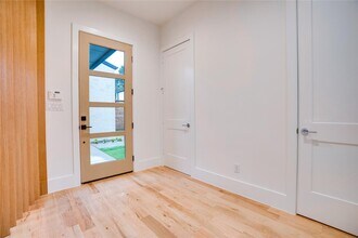 3321 Walchard Ct in Dallas, TX - Building Photo - Building Photo