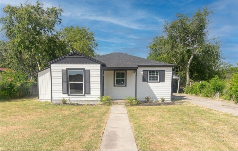 1367 Normandy Dr in Corpus Christi, TX - Building Photo