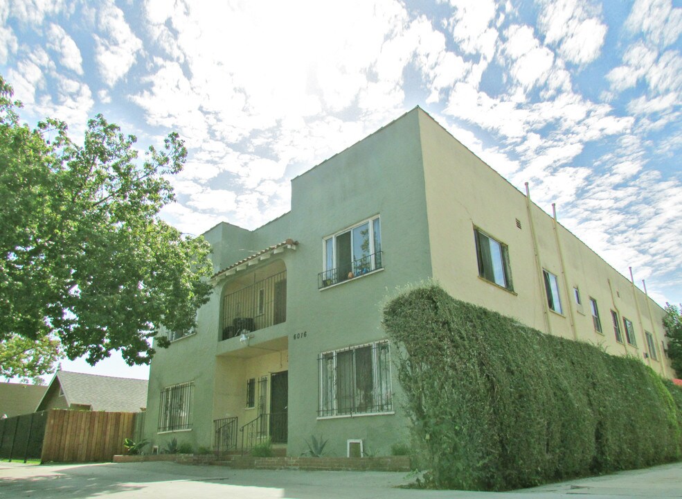 6016 Eleanor Ave in Los Angeles, CA - Building Photo