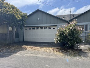 1407 N St in Arcata, CA - Building Photo - Building Photo